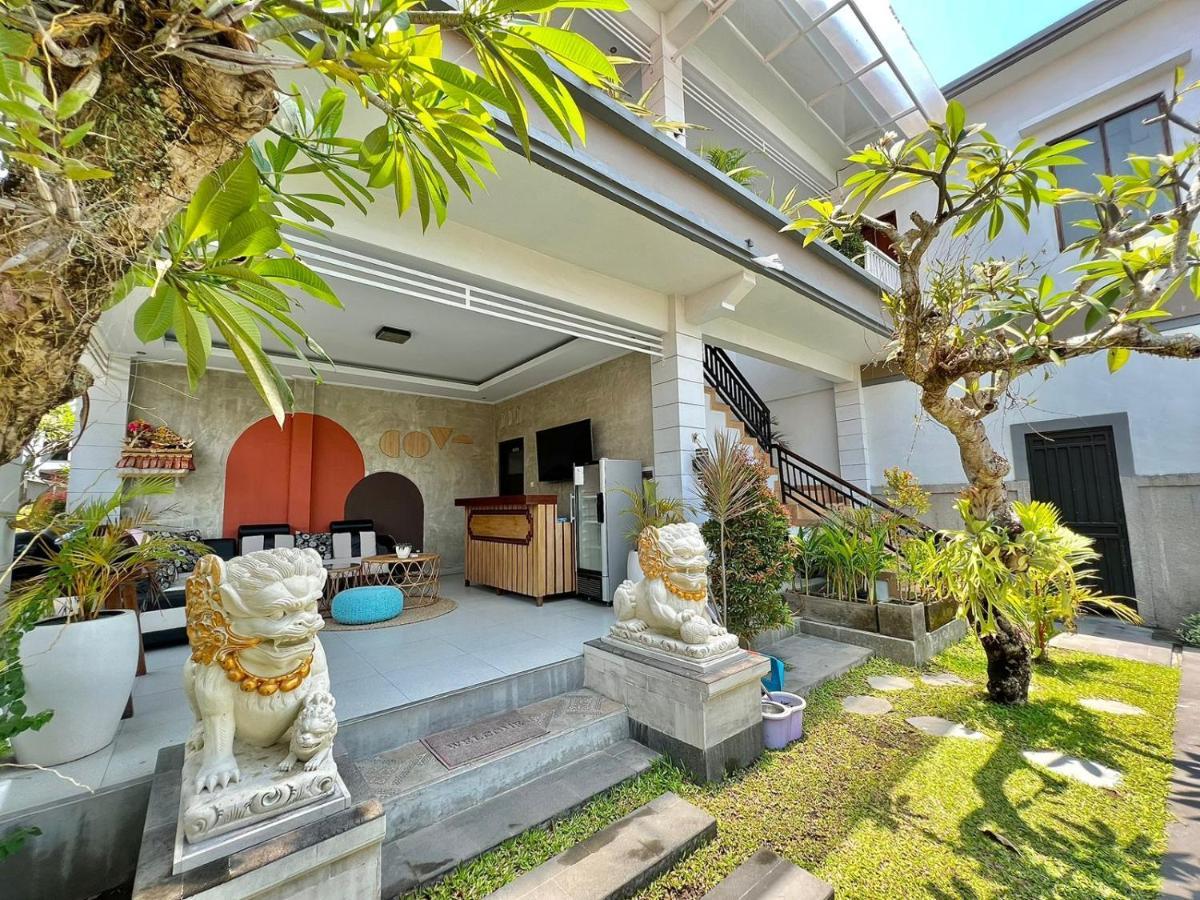 Cg Guesthouse Canggu Exteriör bild
