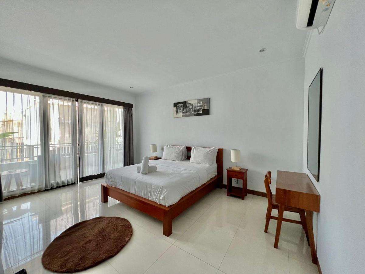 Cg Guesthouse Canggu Exteriör bild