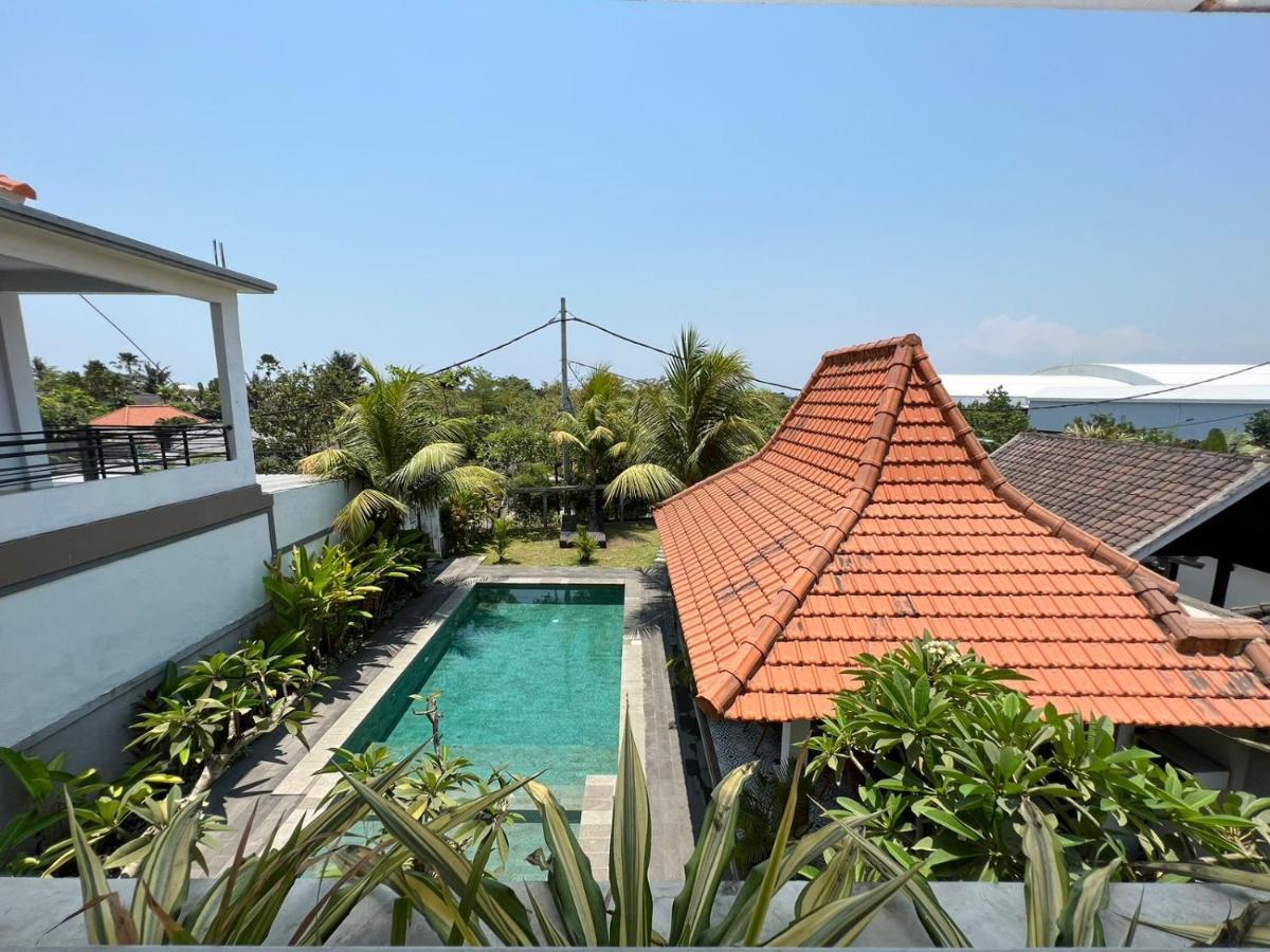 Cg Guesthouse Canggu Exteriör bild