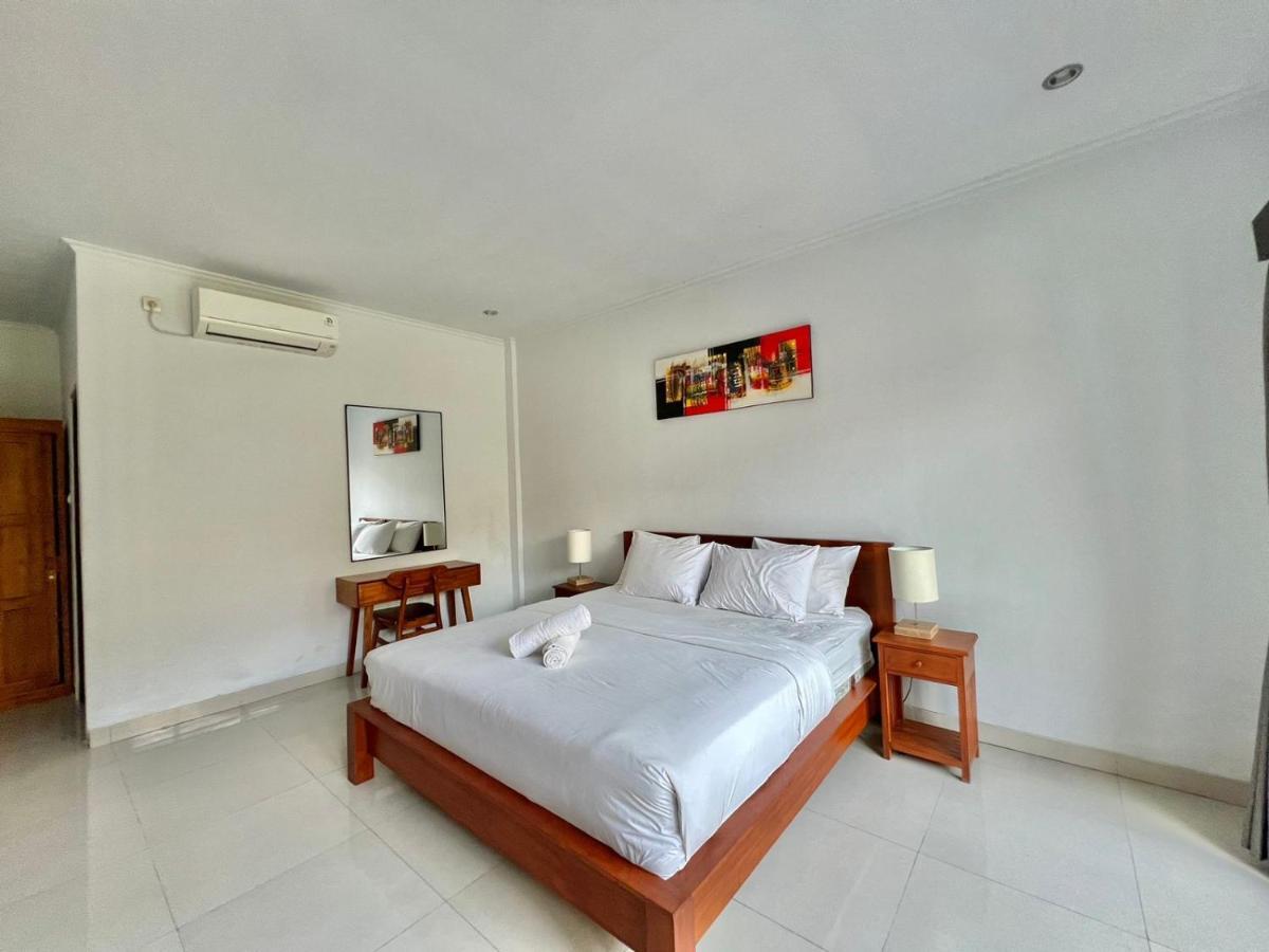Cg Guesthouse Canggu Exteriör bild